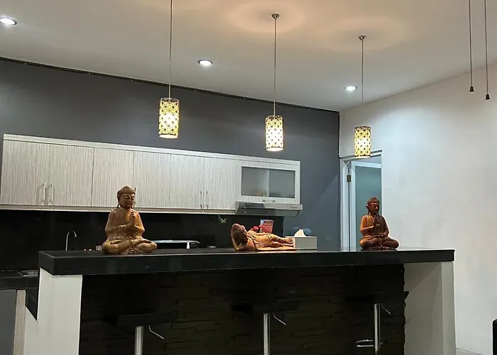 Goodison - Two Bedrooms Villa Legian